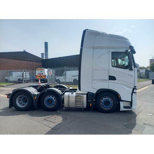IVECO S-WAY AS440S53 TX/FP 6X2 530HP FULL AIR SUSPENSION