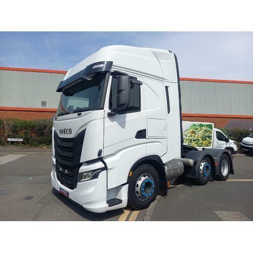 IVECO S-WAY AS440S53 TX/FP 6X2 530HP FULL AIR SUSPENSION