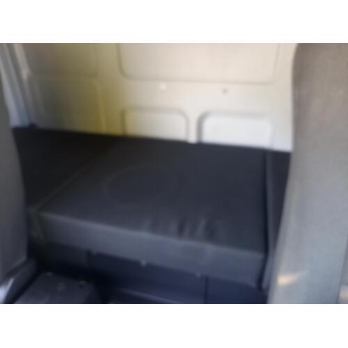 Iveco Eurocargo ML180E25 EVI_D 28FT CURTAINSIDE & Taillift