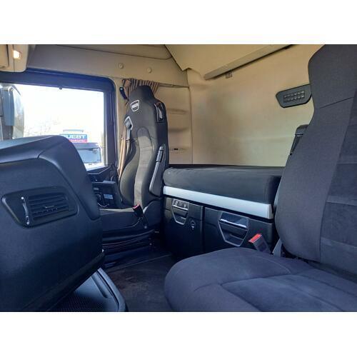 Iveco S-WAY AS440S51TX/P 6×2 510HP