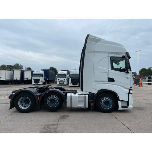 IVECO S-WAY AS440S53 TX/FP 6X2 530HP Full Air Suspension 