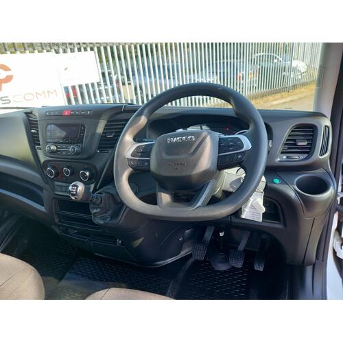 IVECO Daily 35S14 140HP 4100WB 4.5 mtr Fixed Alloy Dropside 