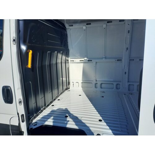 IVECO Daily 70C18 180Hp Hi Matic 4100WB Panel Van H3