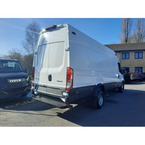 IVECO Daily 70C18 180Hp Hi Matic 4100WB Panel Van H3