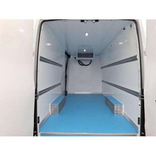 IVECO Daily 35S14 140HP 3520L Refrigerated Panel Van  