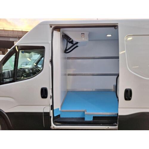 IVECO Daily 35S14 140HP 3520L Refrigerated Panel Van  