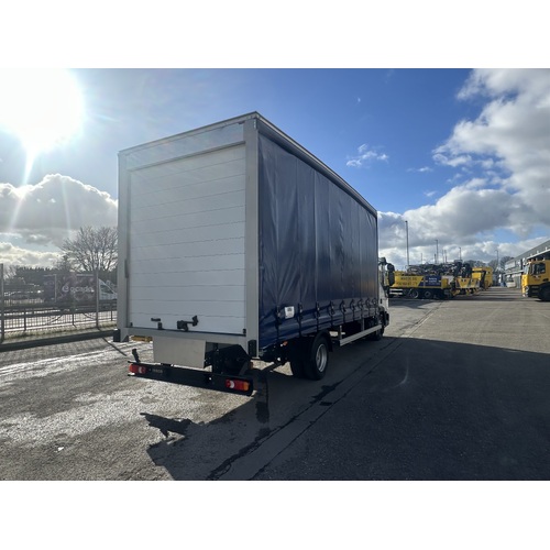 IVECO Eurocargo 7.5T Curtainsider Sleeper