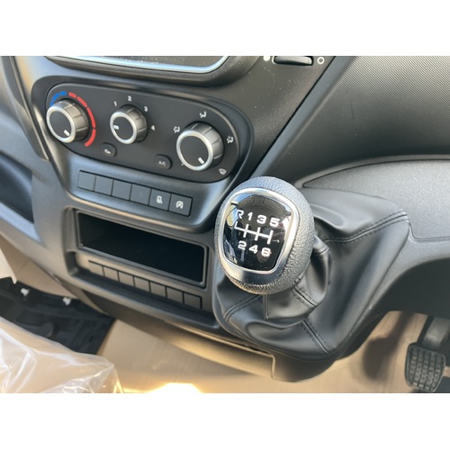 IVECO Daily Chassis Dual Rear Wheel 4100 w/b