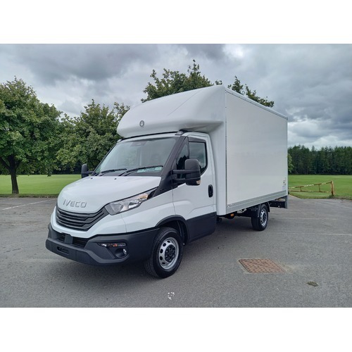 IVECO Daily Driveaway Luton LWB